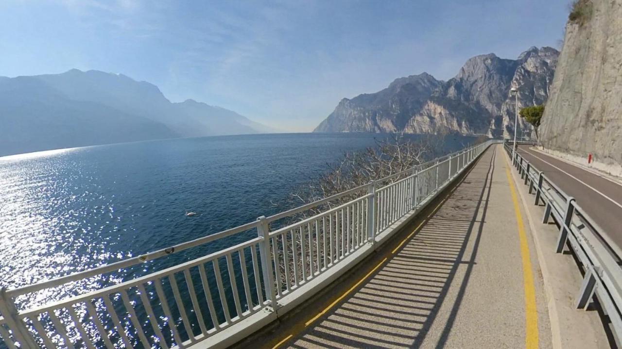 Amarillys Apartment And Rooms In Casaclima Torbole Sul Garda Eksteriør bilde